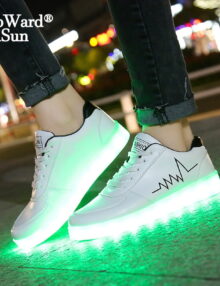 LED Sneakers (41-44) iswag.se rea