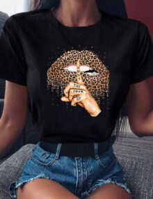 T-Shirts och Tröjor